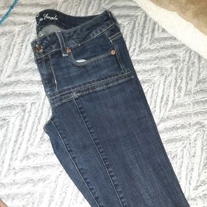 American Eagle skinny kick jeans